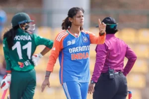 sports-3 bangladeshi women criketar vs India